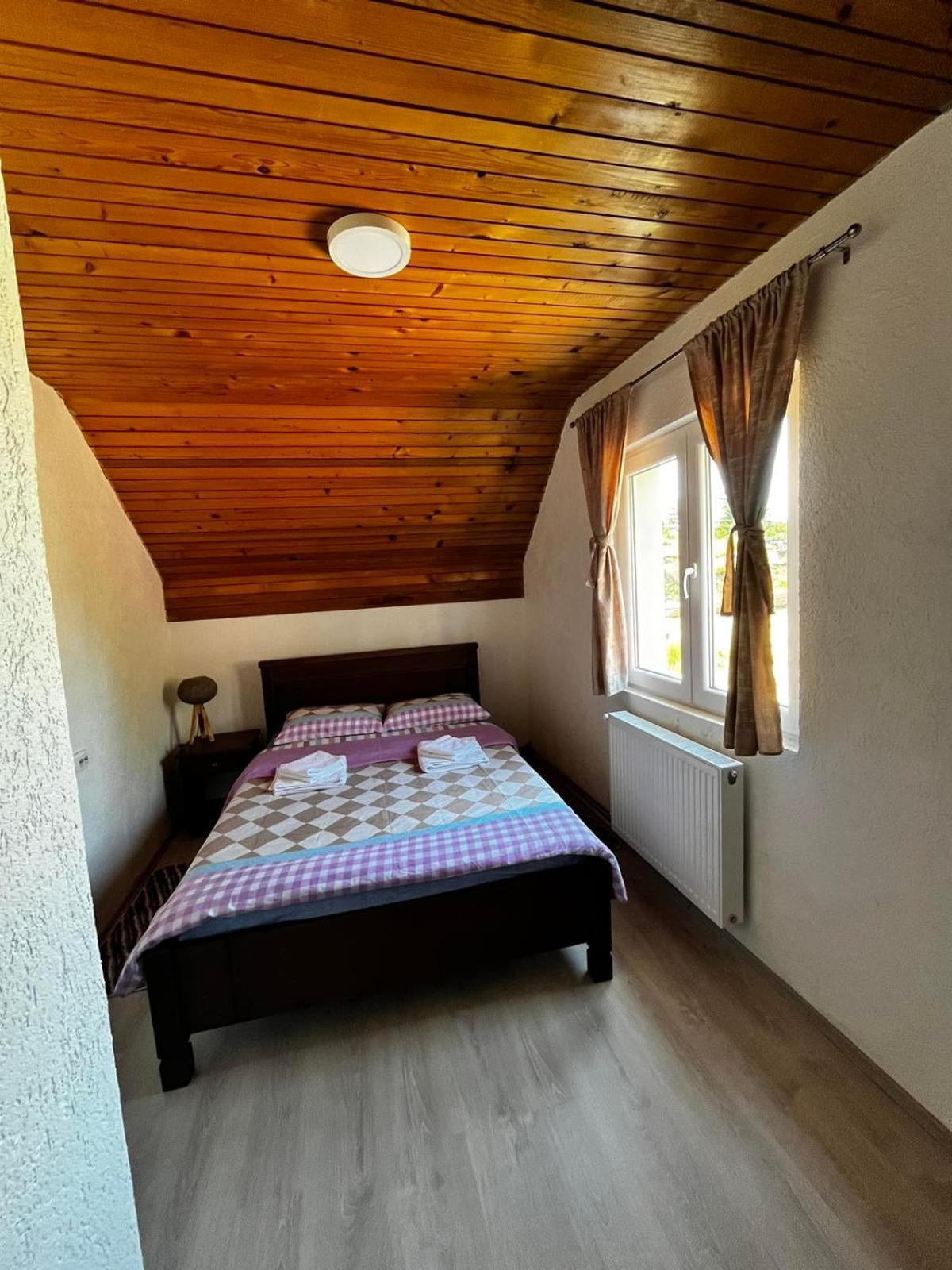 Villa House Bozovic *
